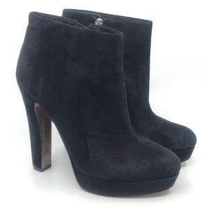 BCBGENERATION BLACK SUEDE PLATFORM ANKLE BOOTIE‎